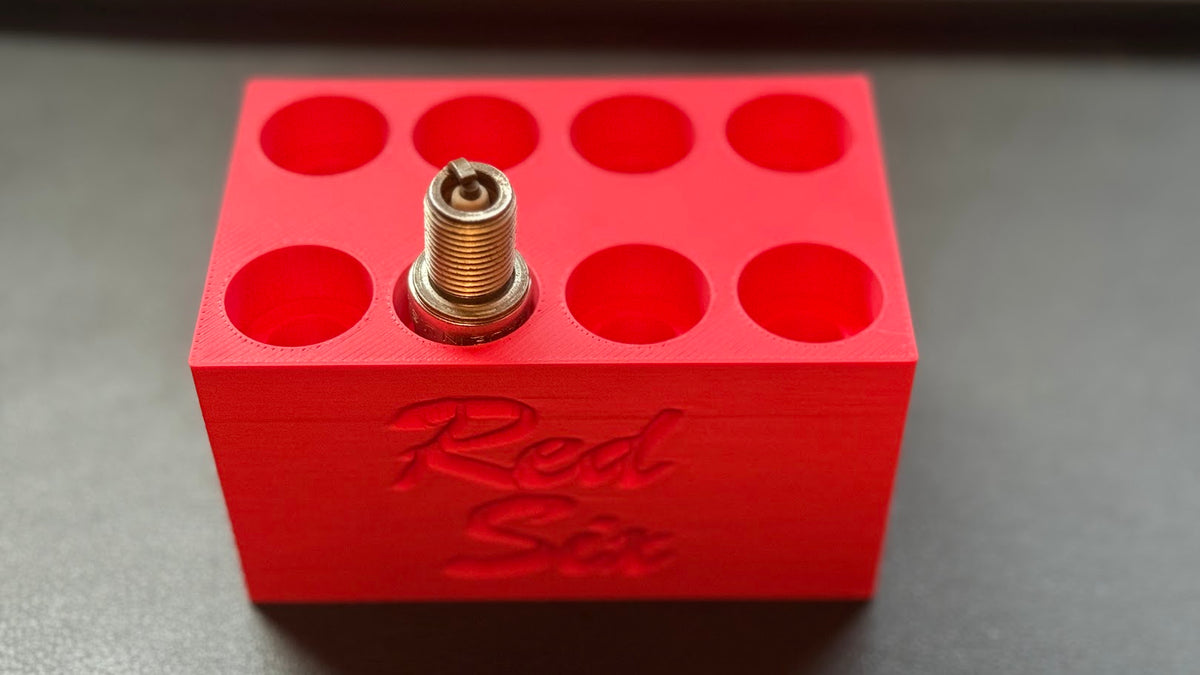 Spark Plug Holder - 8 Plugs